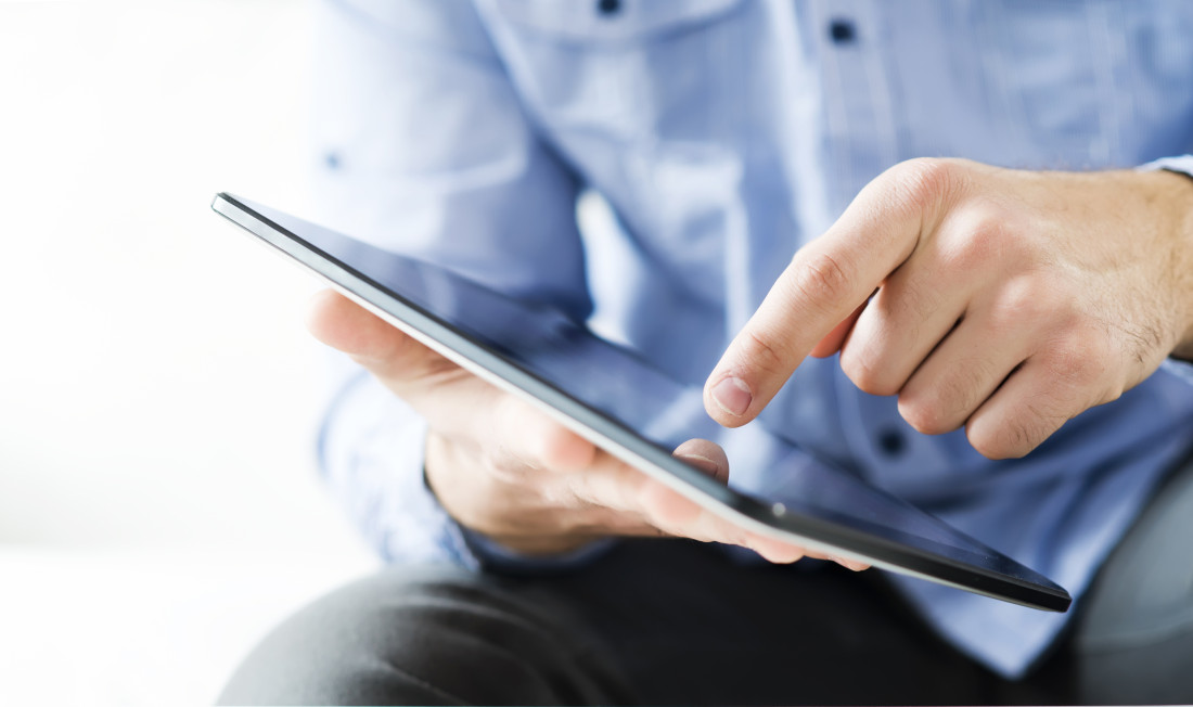 Man using tablet