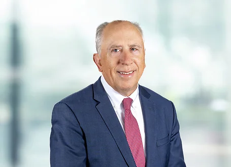 Ben Zuffranieri on light blue and white bokeh banner